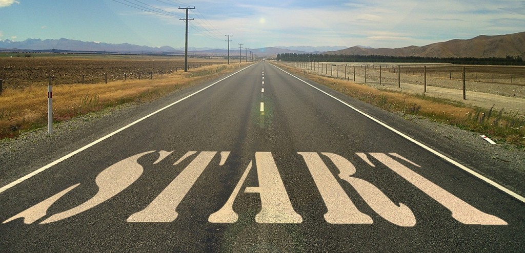 Obrazek przedstawia ulicę z napisem Start